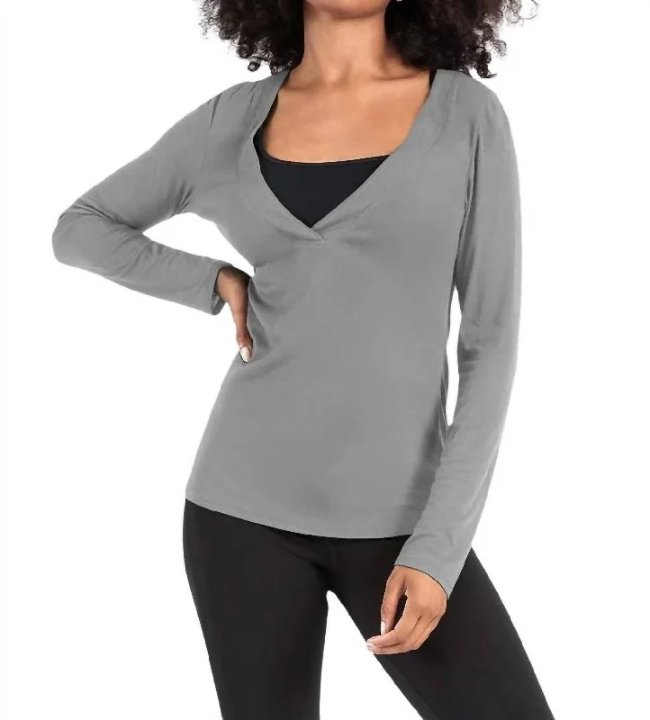 men's quarter-zip fleece pulloverAdhara Top In Grey